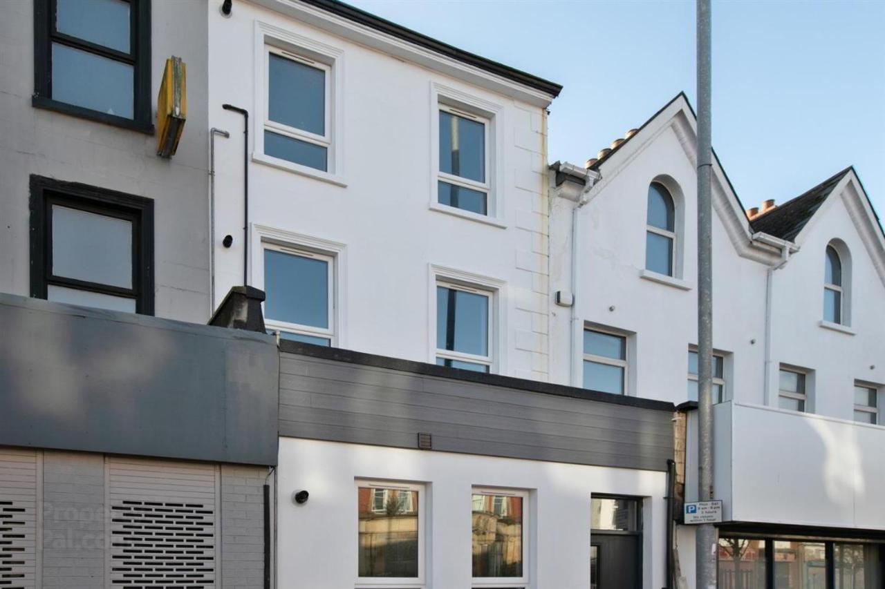 Central Belfast Modern Apartment Great Location Free Parking Exterior photo