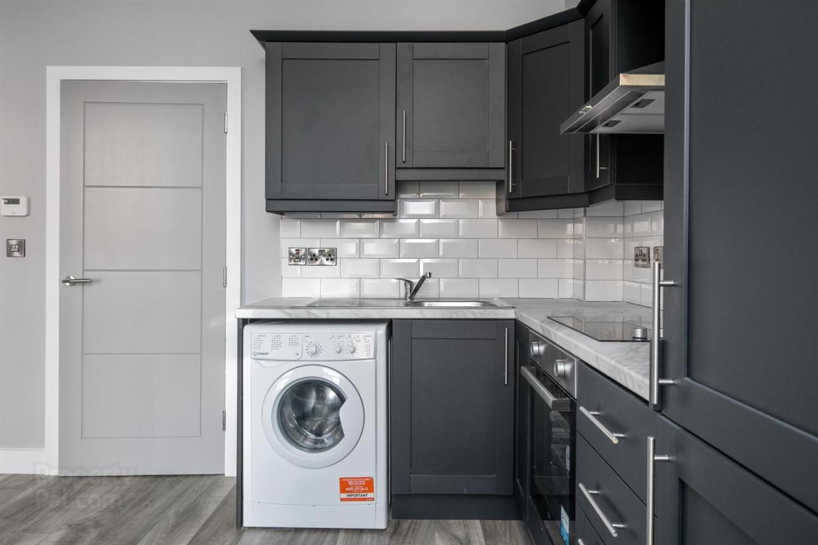 Central Belfast Modern Apartment Great Location Free Parking Exterior photo
